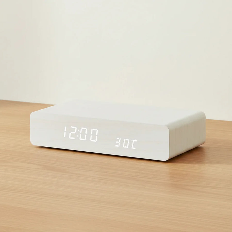 Réveil chargeur induction en bois