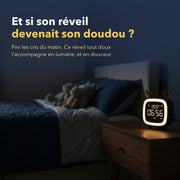 Réveil enfant veilleuse en situation dans une chambre d'enfant