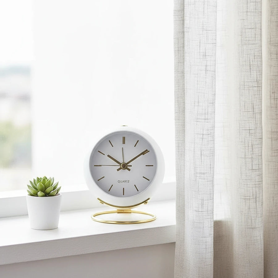 Réveil vintage blanc